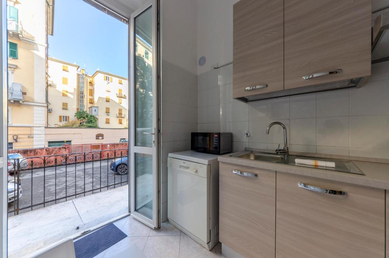 Altido Modern Flat For 6 In The Heart Of Genova Foce Apartment Ngoại thất bức ảnh