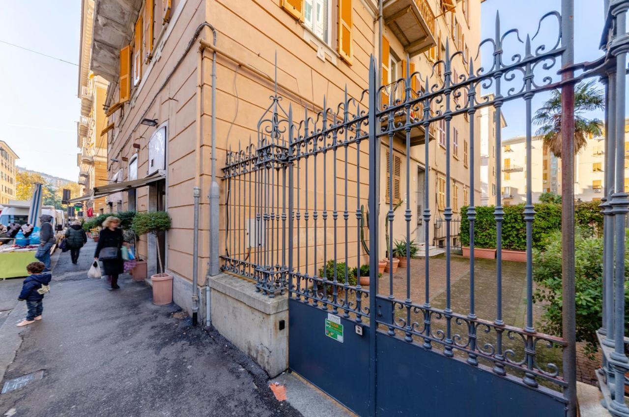 Altido Modern Flat For 6 In The Heart Of Genova Foce Apartment Ngoại thất bức ảnh